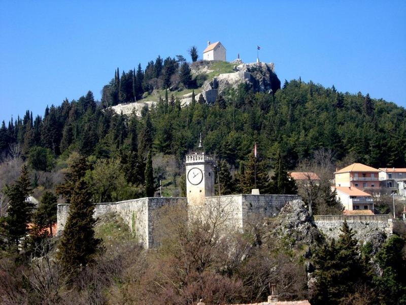 Apartment Lavanda - Suite Sinj Dış mekan fotoğraf