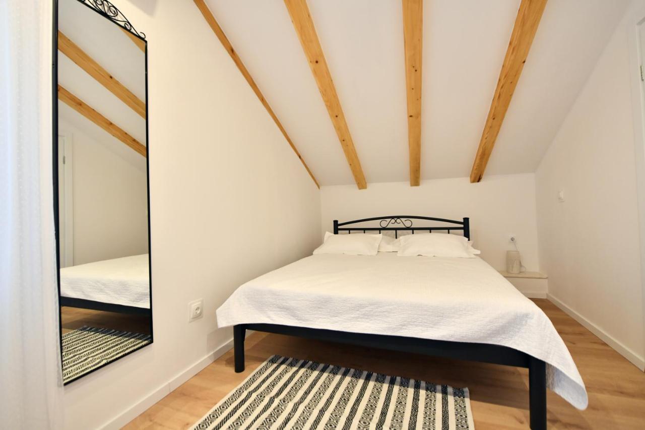 Apartment Lavanda - Suite Sinj Dış mekan fotoğraf